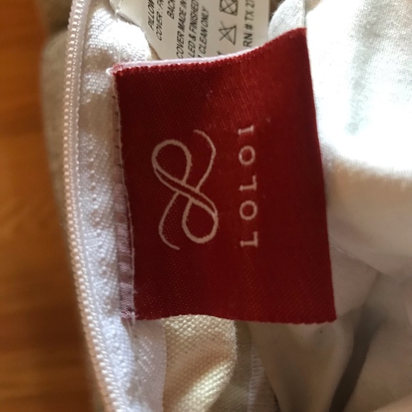 2 Loloi Frontgate Wool Accent Throw Pillow Covers - Picture 6 of 7